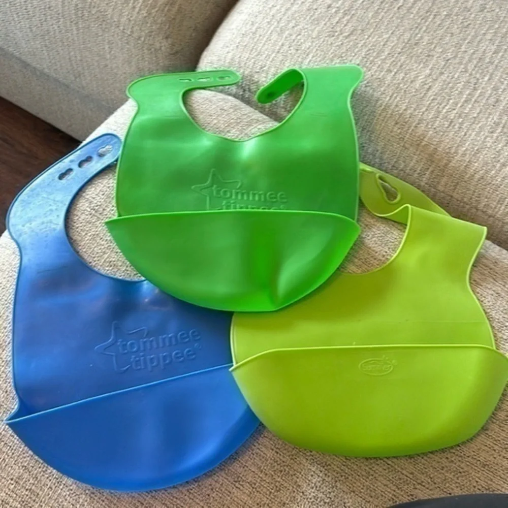 Summer Infant and Tommee Tippee rubber reusable bibs set of 3